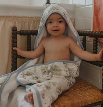 Load image into Gallery viewer, Copper Pearl Hooded Towel