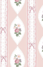 Load image into Gallery viewer, Ogee Lace Floral-Kimono Gown