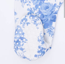 Load image into Gallery viewer, Angel Dear Dream Cottage Floral 2 Way Ruffle Sleeve Zipper Footie