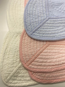Quilt Scalloped White